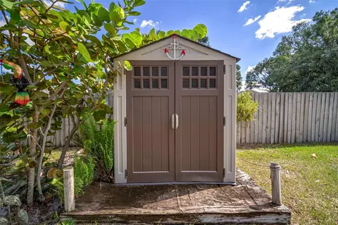 Exterior - 11305 Silverleaf Ct, Riverview, FL 33579 photo 9 of 9