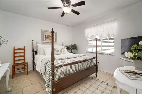 Bedroom - 11305 Silverleaf Ct, Riverview, FL 33579 photo 1 of 6
