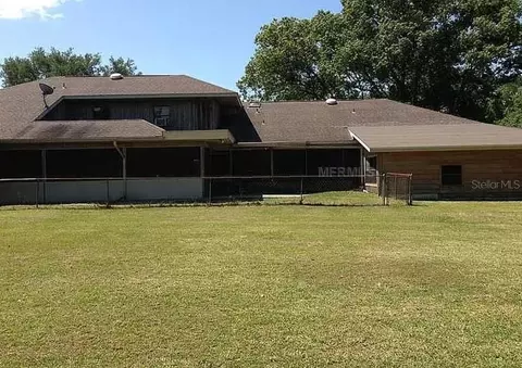 Exterior - 2922 Rustwood Ln, Eustis, FL 32726 photo 3 of 9