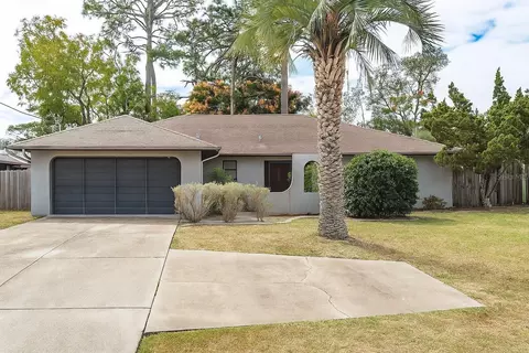 9556 Horizon Dr, Spring Hill, FL 34608