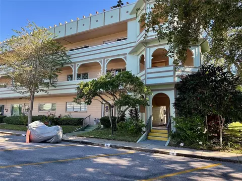 2286 Norwegian Dr #64, Clearwater, FL 33763