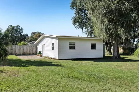 5213 Glen Harwell Rd, Plant City, FL 33566