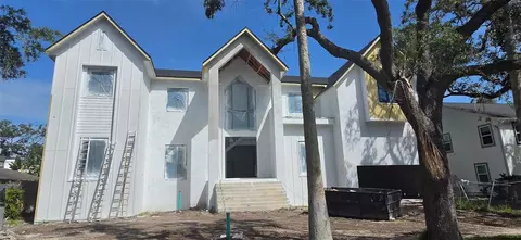 811 Grove Park Ave, Tampa, FL 33609