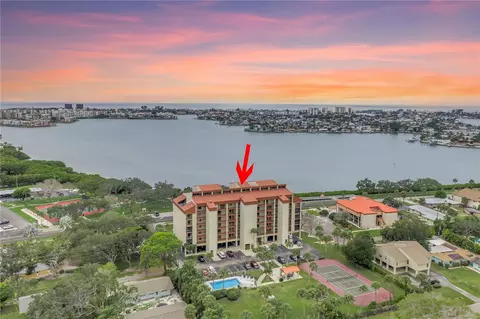 7037 Sunset Dr S #601, South Pasadena, FL 33707