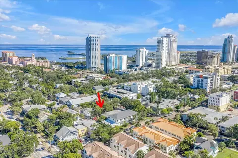 127 6th Ave N, Saint Petersburg, FL 33701