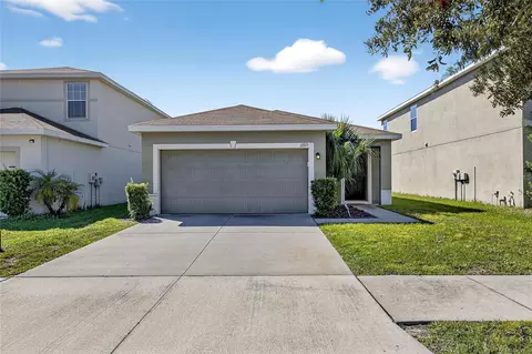 11919 Grand Kempston Dr, Gibsonton, FL 33534