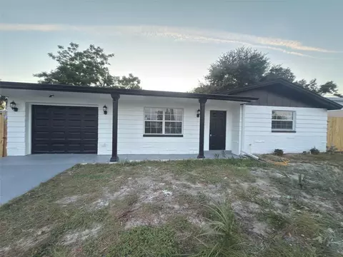 3709 Kimberly Oaks Dr, Holiday, FL 34691