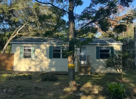 10615 Lisle St, New Port Richey, FL 34654
