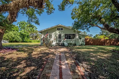 1404 E Cayuga St, Tampa, FL 33603