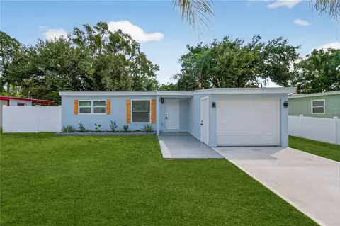 207 Melody Ln, Largo, FL 33771