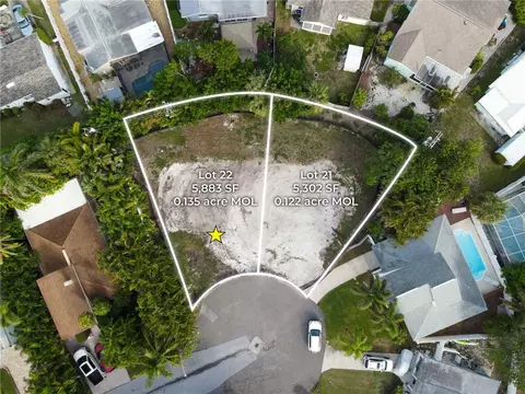 30 160th Ct #22, Redington Beach, FL 33708