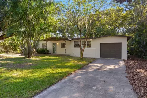 145 Velma Dr W, Largo, FL 33770