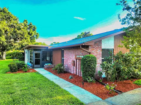 2241 Shelly Dr #D, Palm Harbor, FL 34684