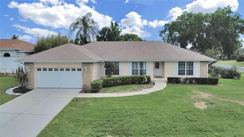 2130 Saxon Ln, Lakeland, FL 33810