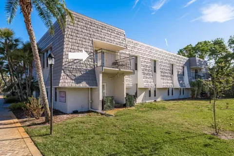 720 Lyndhurst St #1121, Dunedin, FL 34698