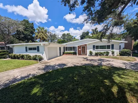 2431 Green Way S, Saint Petersburg, FL 33712