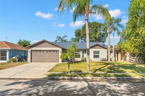 3339 Ocio St, Holiday, FL 34690