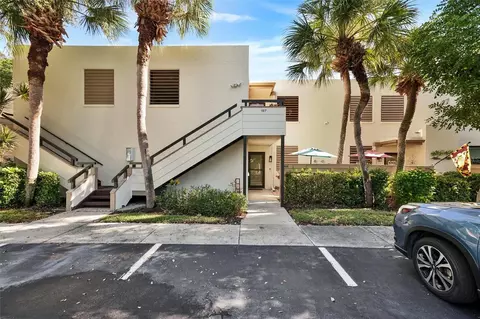 107 Pinehurst Dr #107, Bradenton, FL 34210