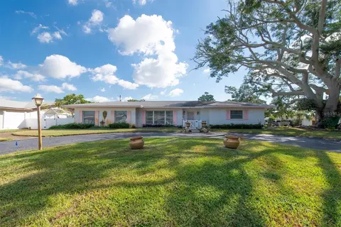 7 N Maywood Ave, Clearwater, FL 33765