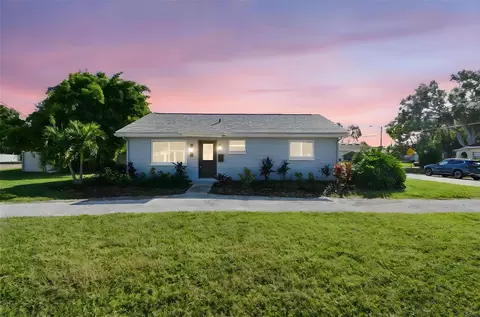 5701 Commonwealth Ave N, Saint Petersburg, FL 33703