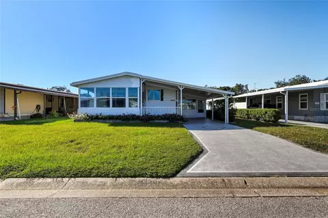 35912 Verano Ln, Zephyrhills, FL 33541