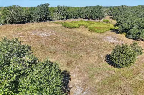 462 Moccasin Hollow Rd, Lithia, FL 33547