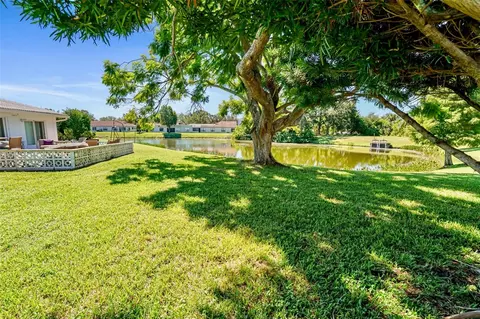 9015 41st Way N, Pinellas Park, FL 33782