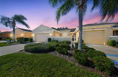 2112 Sifield Greens Way #5, Sun City Center, FL 33573