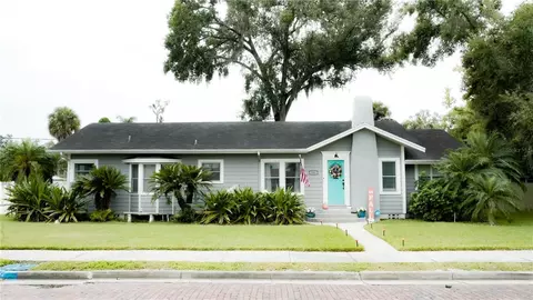 1003 W Mahoney St, Plant City, FL 33563