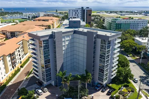 470 3rd St S #322, Saint Petersburg, FL 33701
