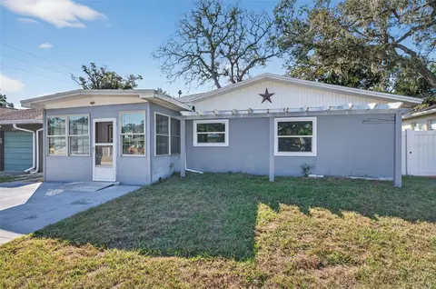 1271 Bermuda St, Clearwater, FL 33755