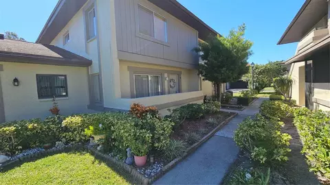 2943 Lichen Ln #B, Clearwater, FL 33760