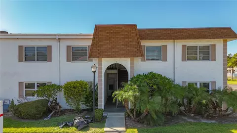 379 S Mcmullen Booth Rd #76, Clearwater, FL 33759
