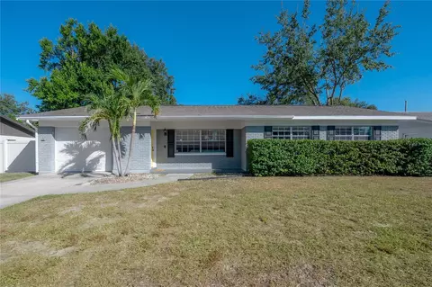 2523 Lake Ellen Cir, Tampa, FL 33618