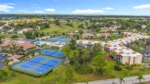 612 Bird Bay Dr S #114, Venice, FL 34285