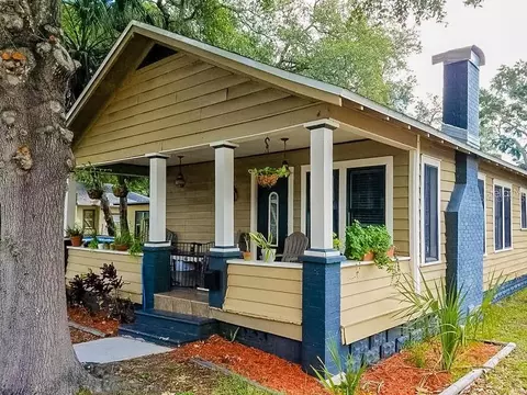 1210 Highland St S, Saint Petersburg, FL 33701