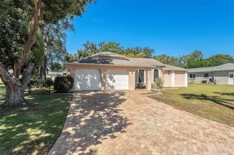 4421 Plumosa St, Spring Hill, FL 34607