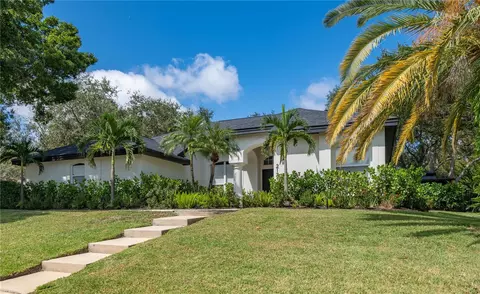 217 Highland Woods Dr, Safety Harbor, FL 34695