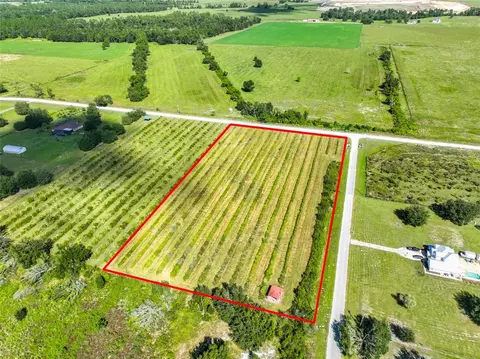 7947 Artifact Dr, Zephyrhills, FL 33541