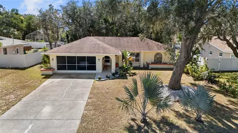 5518 Pinehurst Dr, Spring Hill, FL 34606