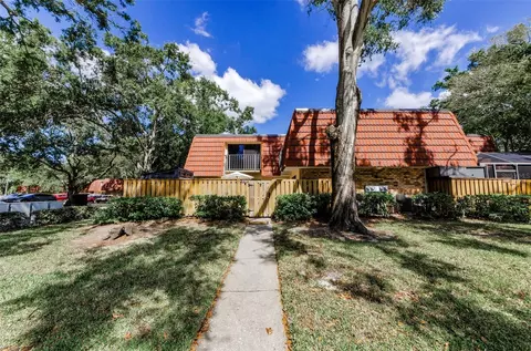 2734 5th Ct, Palm Harbor, FL 34684