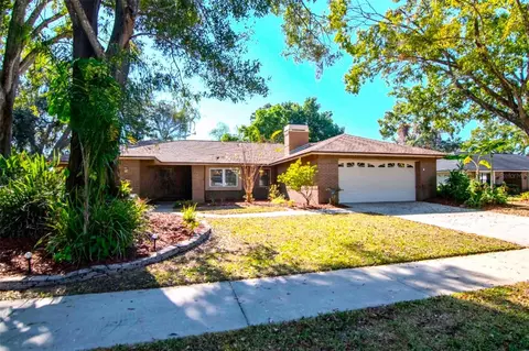 4618 Westford Cir, Tampa, FL 33618