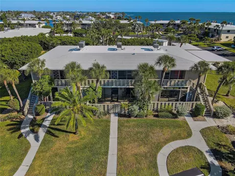 6400 Flotilla Dr #15, Holmes Beach, FL 34217