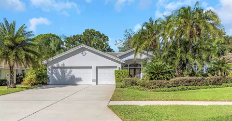1130 Kings Way Ln, Tarpon Springs, FL 34688