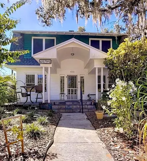 5226 30th Ave S, Gulfport, FL 33707