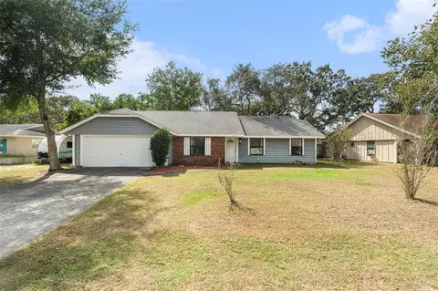 1439 Bern Ln, Spring Hill, FL 34608