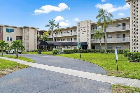 1000 49th St N #311, Saint Petersburg, FL 33710
