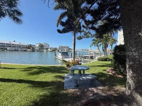430 Larboard Way #3, Clearwater Beach, FL 33767