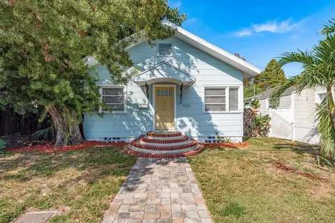 1525 38th Ave N, Saint Petersburg, FL 33704
