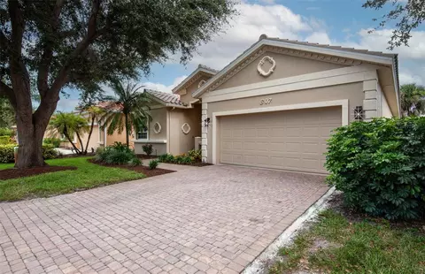 307 Rio Terra, Venice, FL 34285
